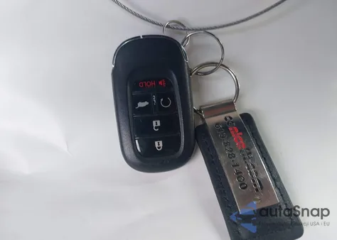 2025 Honda Cr-V Hybrid Sport Touring z USA, uszkodzony, nr VIN 2HKRS6H98SH807668